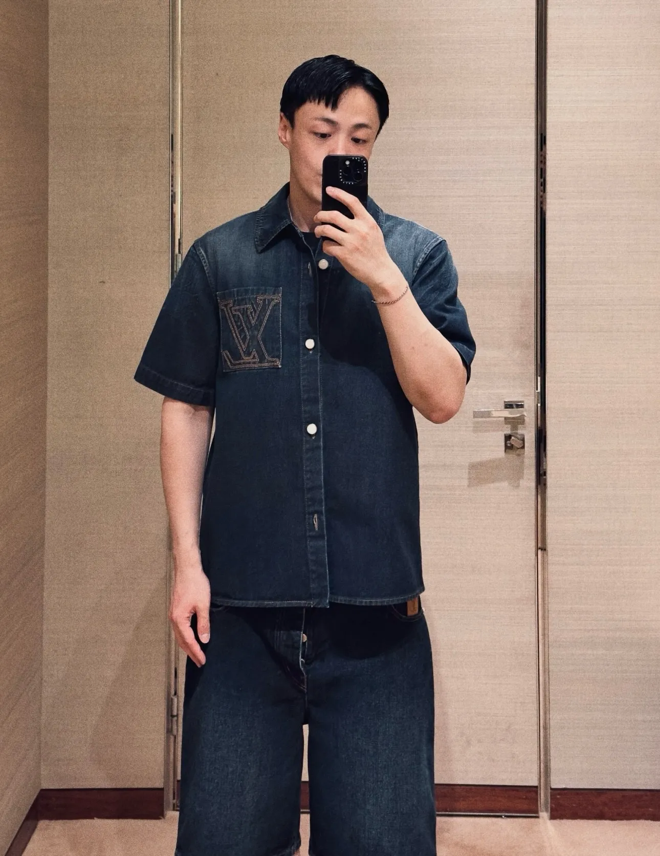 Louis Vuitton/Louis Vuitton pocket logo embroidered short-sleeved denim shirt
